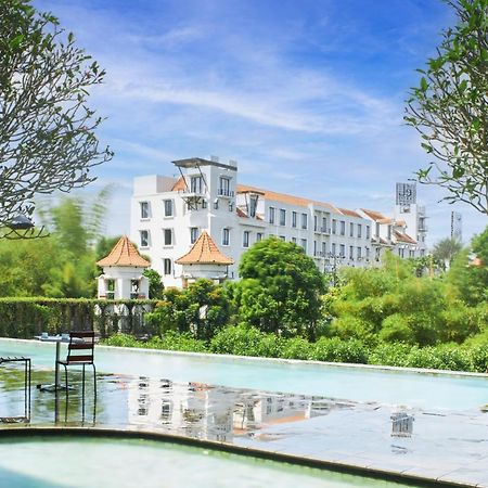 El Hotel Malang Exteriér fotografie