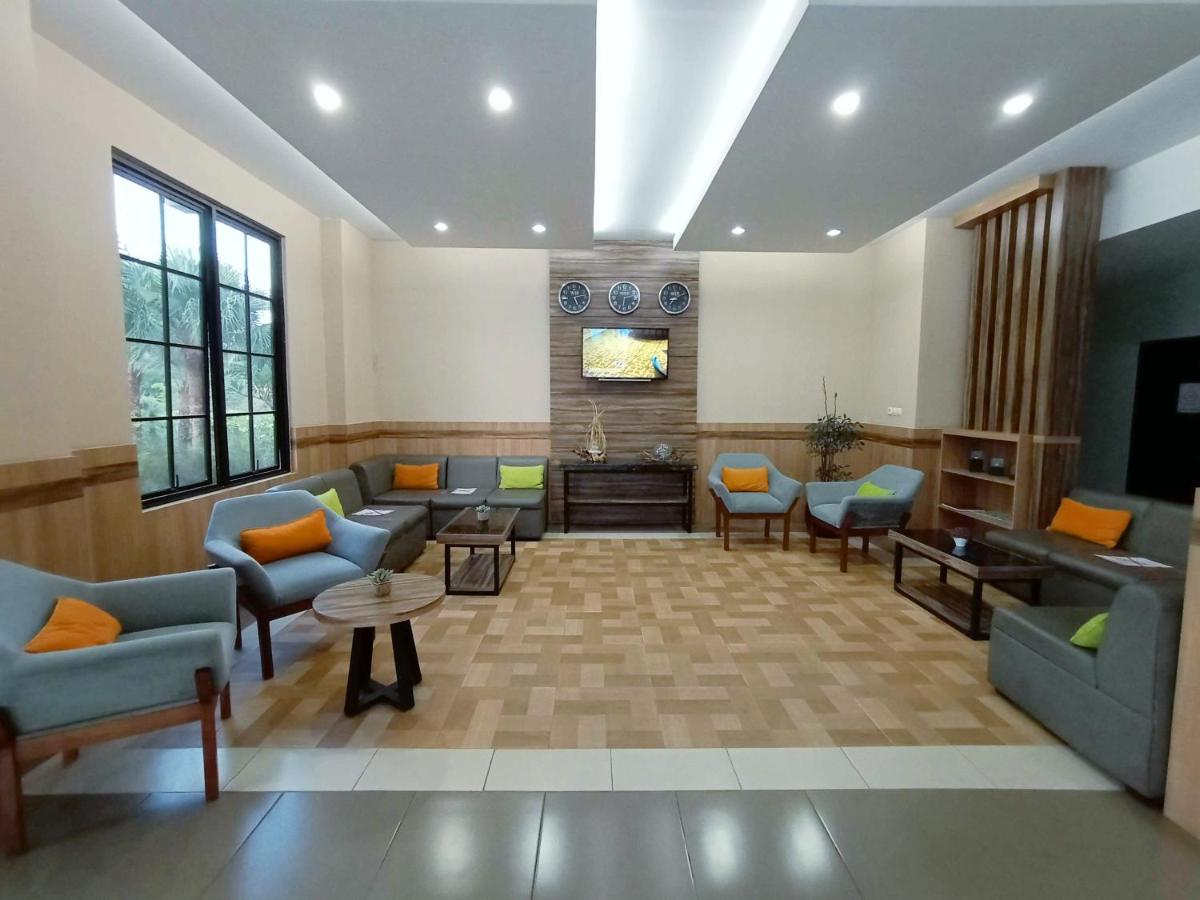 El Hotel Malang Exteriér fotografie