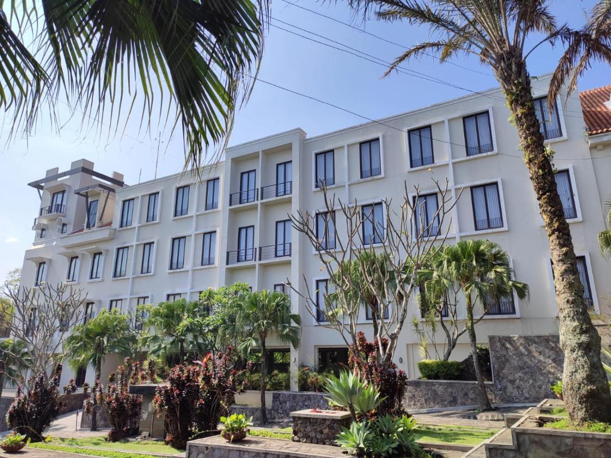 El Hotel Malang Exteriér fotografie