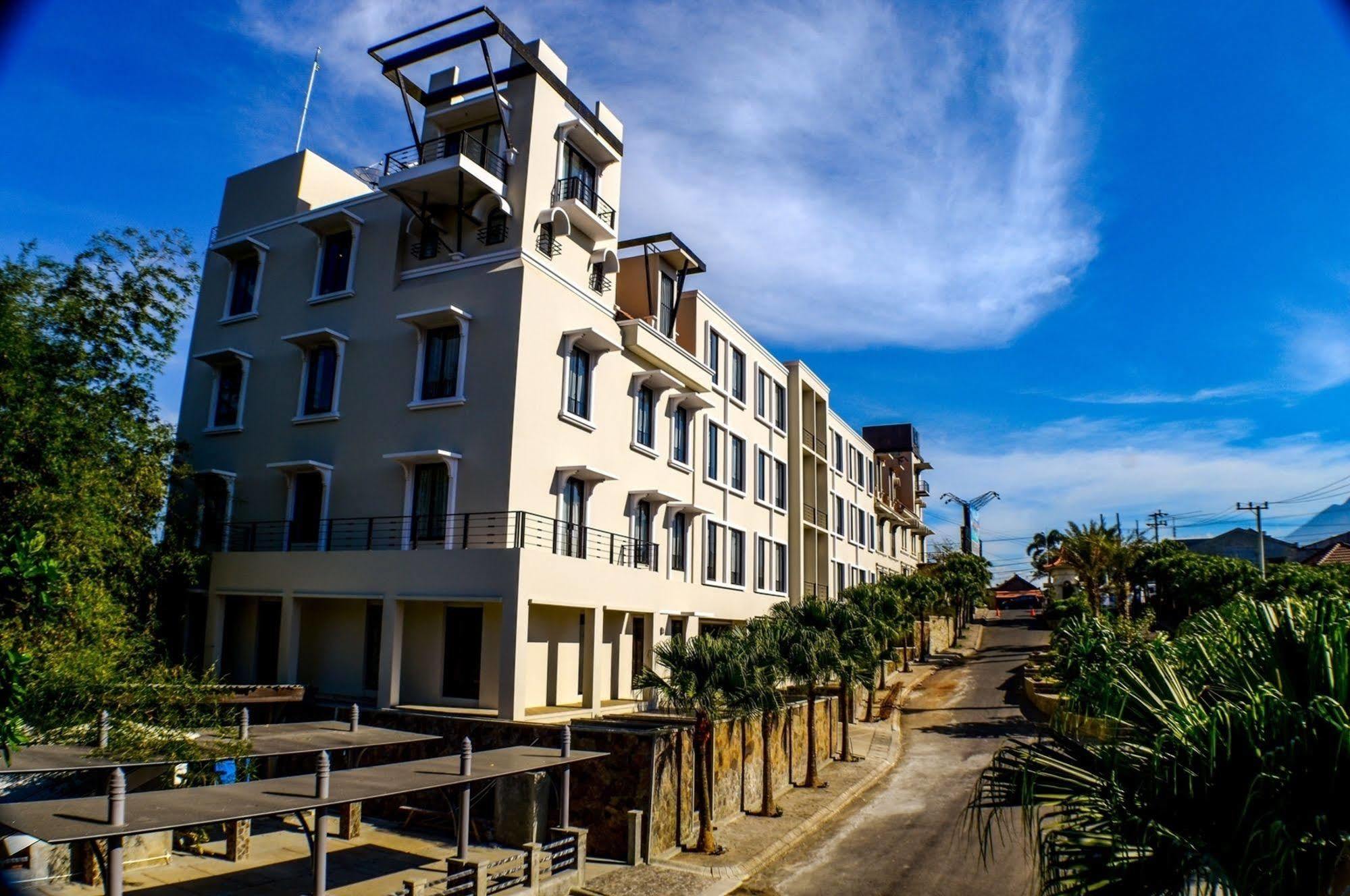 El Hotel Malang Exteriér fotografie